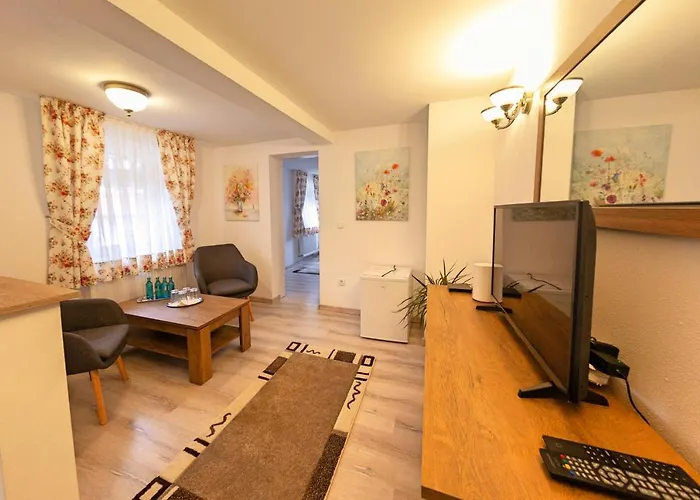 Zur Krone - 1 Ferienhaus Widdershausen